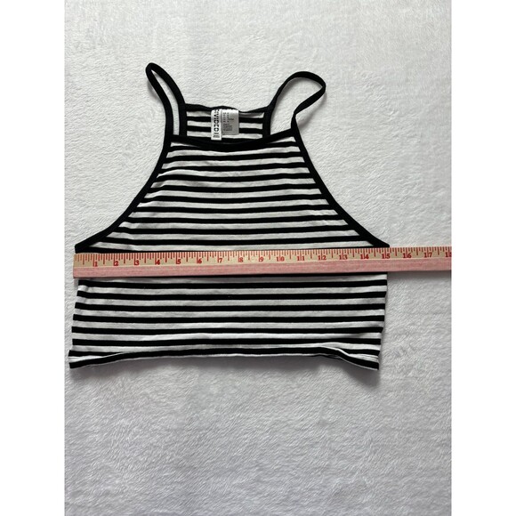H&M Divided Basic Black & White Striped Crop Camisole Tank Top size medium - Picture 3 of 5